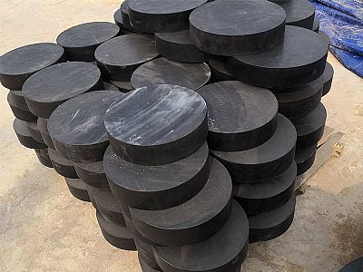 田林县板式橡胶支座由若干层橡胶片与薄钢板经加压硫化